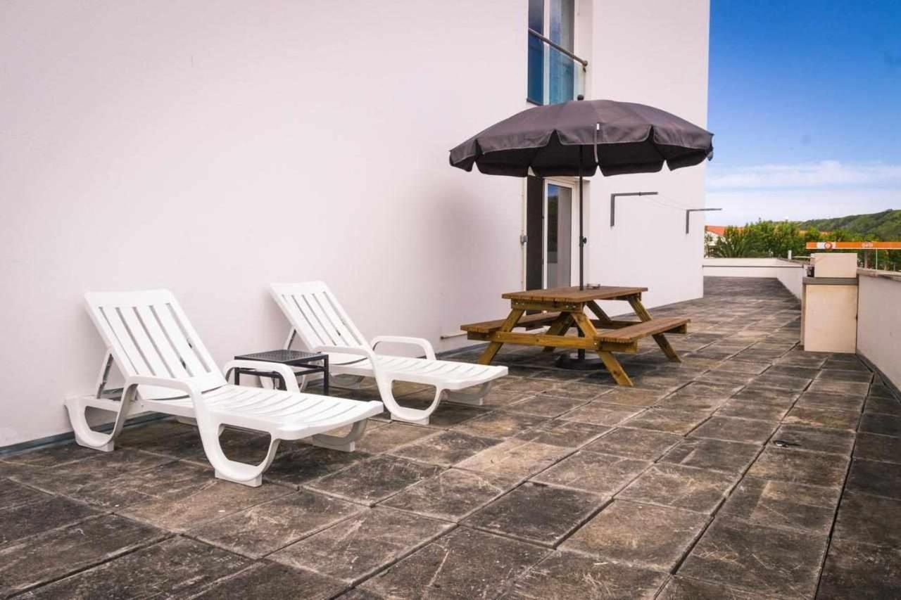 Downtown Praia Da Vitoria Al エクステリア 写真
